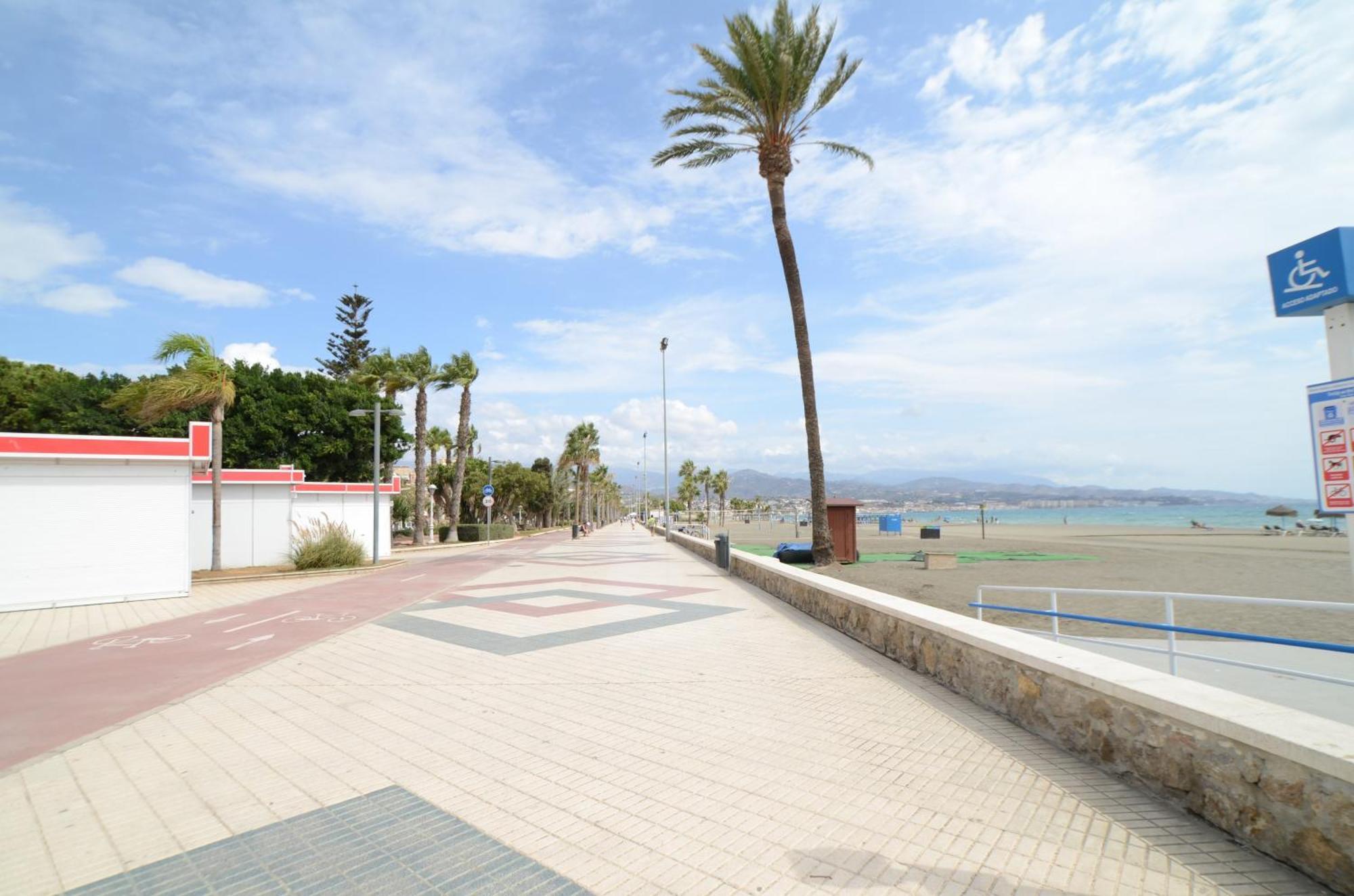 Апартаменты A&C Vistas Al Mar Luxury Торре-дель-Мар Экстерьер фото